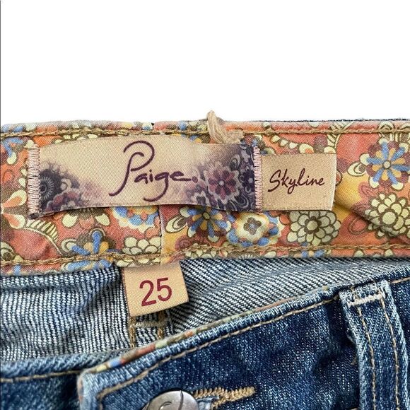 PAIGE Skyline Distressed Jeans Size 25 - Picture 4 of 9